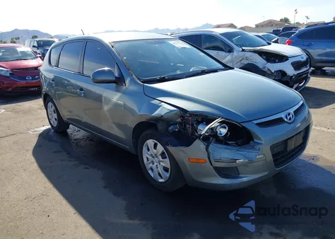 2010 Hyundai Elantra Touring Gls z USA, uszkodzony, nr VIN KMHDB8AE6AU084528